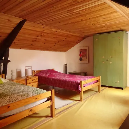 Les Gites Du Bouyssou * Crespin (Aveyron)